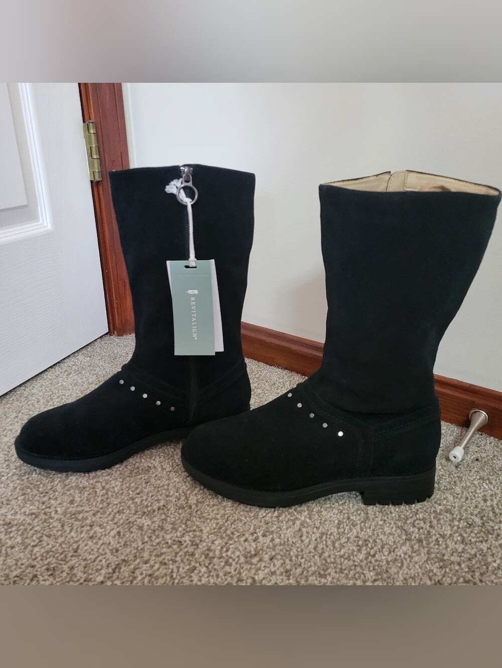 NWT Revitalign Orthotic Water Repellent Black Suede Boots Kennedy Rivet, Sz 10 D